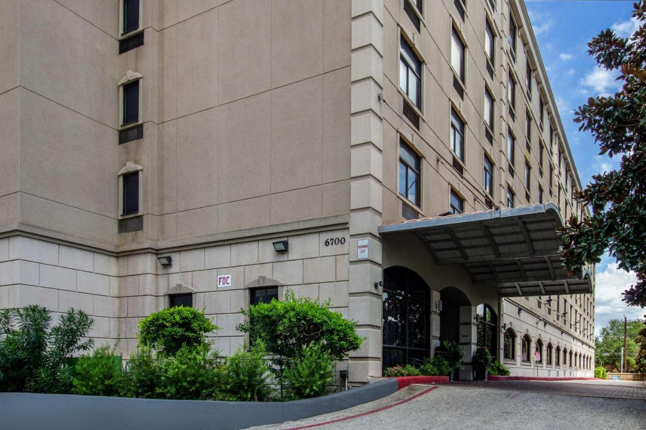 Surestay Plus Hotel By Best Western Houston Medical Center Exterior foto